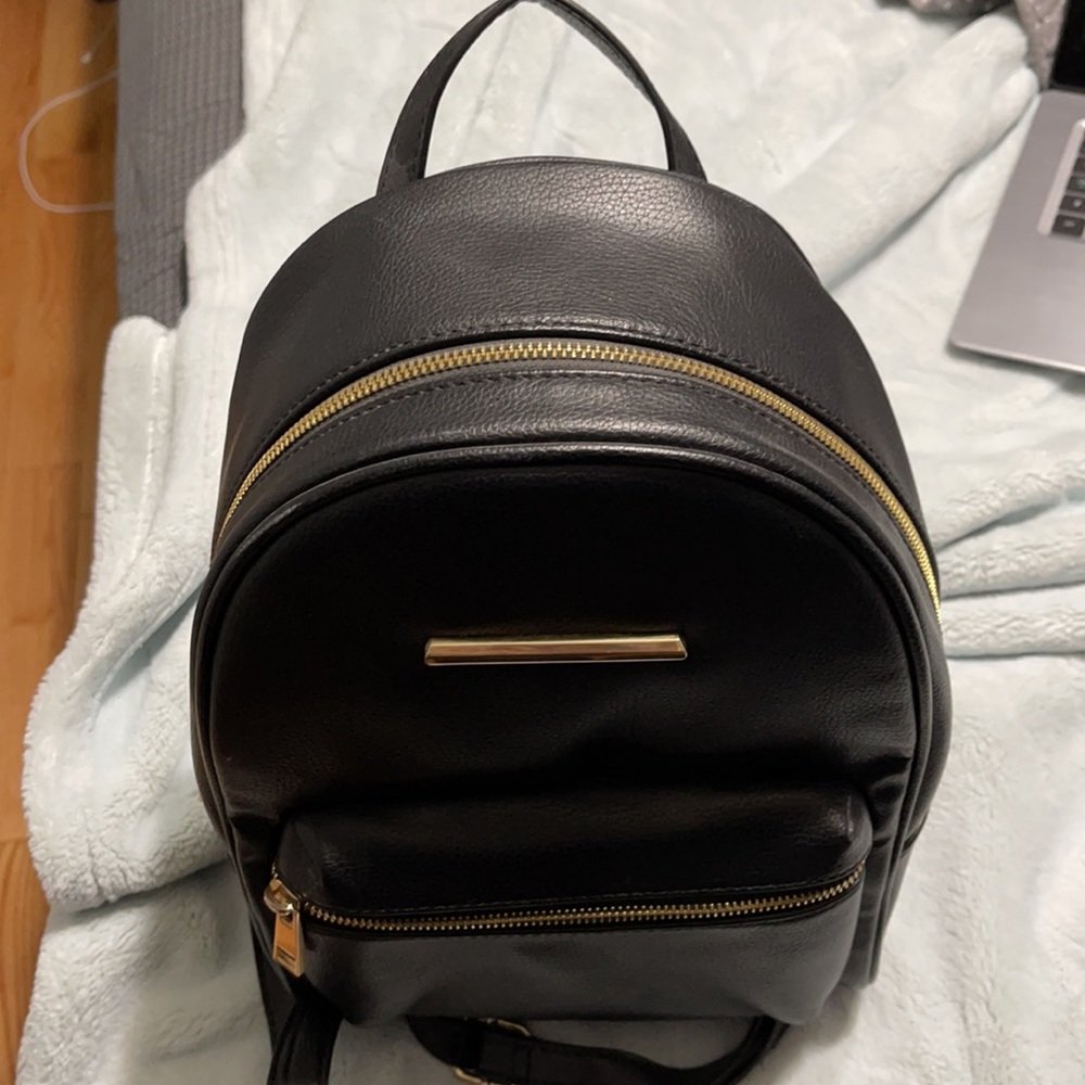 Call it Spring Backpack - Picture 2 of 7
